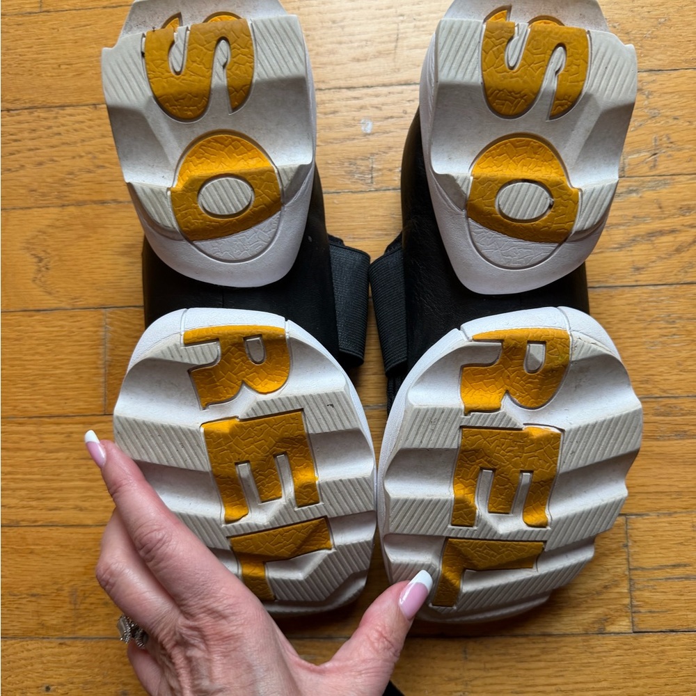 Womens Sorel black Sneakers - Picture 4 of 4